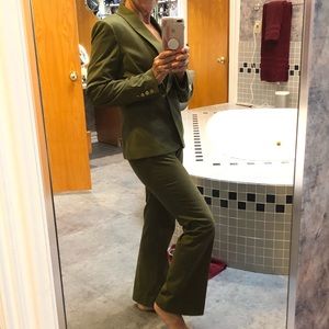 Women’s business suit